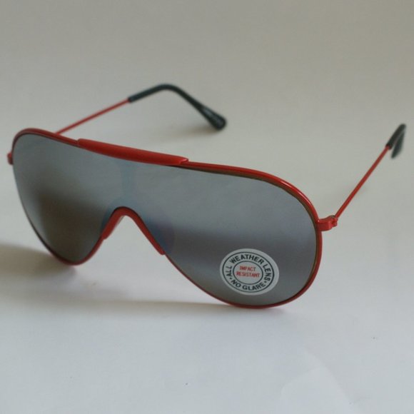 True Vintage Classic Sports Aviator all weather lens sunglasses - Picture 2 of 4